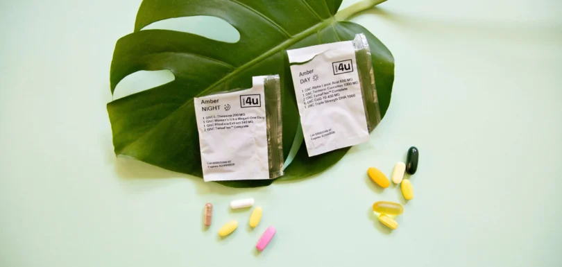 Compléments alimentaires sur fond vert – solution ERP et CRM intégrée pour l’industrie pharmaceutique en Tunisie